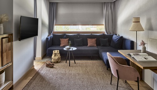 Junior Suite, Balcony, Mountain View