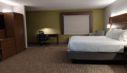 Standard Room, 1 King Bed, Accessible (Communications Accessible)