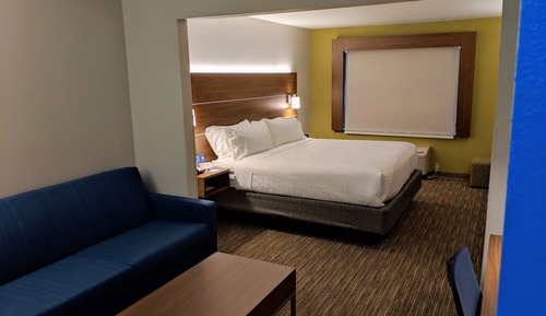 Suite, 1 King Bed