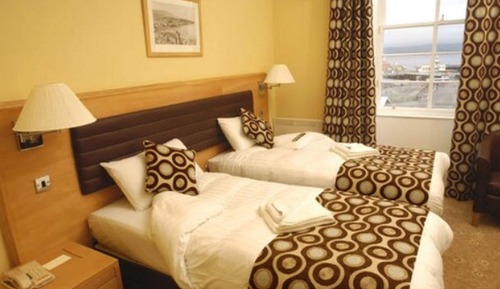 Premier Twin Room