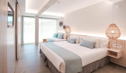 Double Room, Pool View MEDITERRANEAN