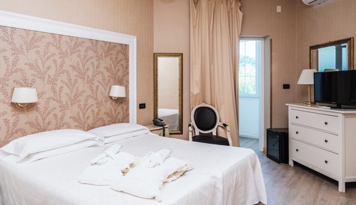 Superior Single Room