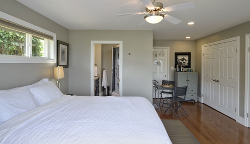 Suite, 1 Queen Bed, Fireplace