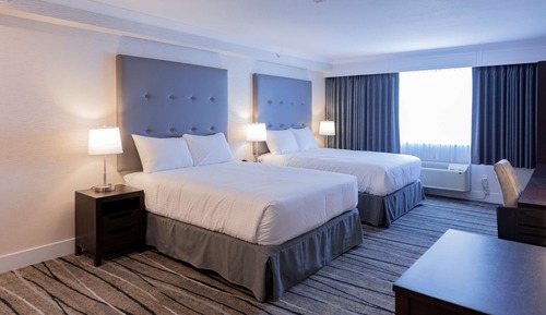 Executive Suite, 2 Queen Beds, Non Smoking, Refrigerator & Microwave