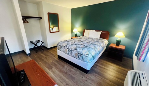 Standard Suite, 2 Queen Beds, Non Smoking, Refrigerator & Microwave