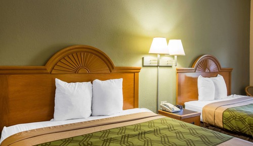 Standard Room, 2 Queen Beds, Non Smoking