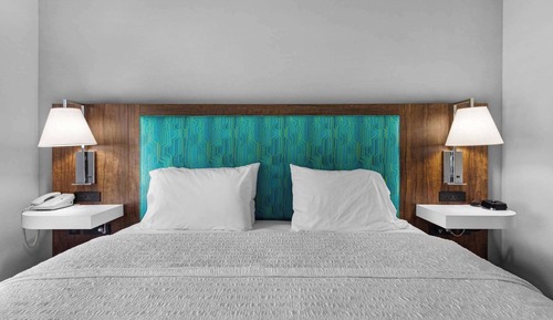 Room, 2 Queen Beds, Accessible, Non Smoking