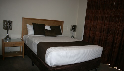 Executive Family Room