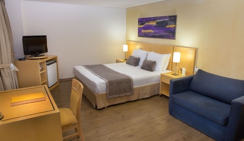 Double Room Single Use (1 Cama de Casal)