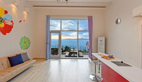 Room, Ocean View (Tropical Blue)