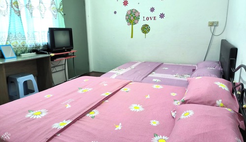 Comfort House, 4 Bedrooms, Non Smoking, Private Bathroom