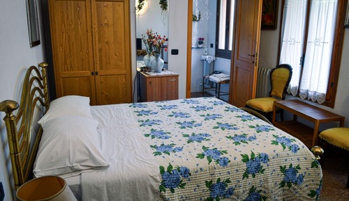 Classic Double or Twin Room