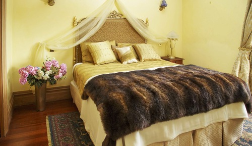 American Barn, Sapphire 