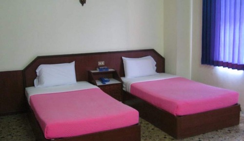 Deluxe Twin Room with Air Condition 