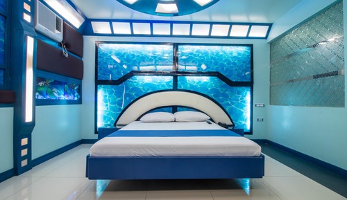 Executive Suite with Private Garage