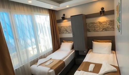 Classic Twin Room, Non Smoking, City View