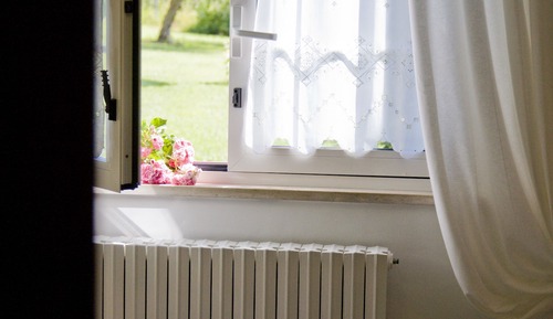 Comfort Double Room, Ensuite, Courtyard View