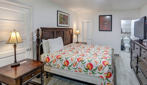 Standard Double Room, 1 Queen Bed