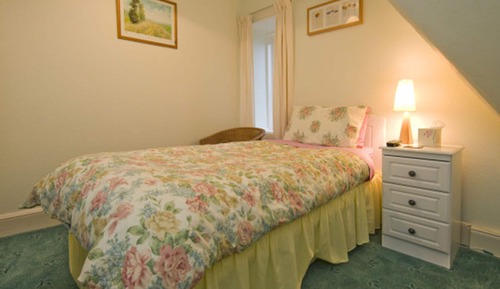 Twin Room, Shared Bathroom