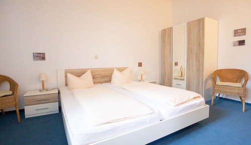 Classic Room, 1 Queen Bed, Non Smoking