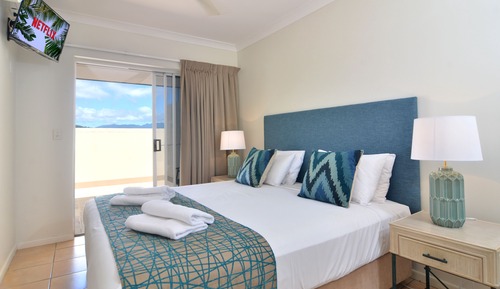 Superior Apartment, 1 Bedroom (No Kids)