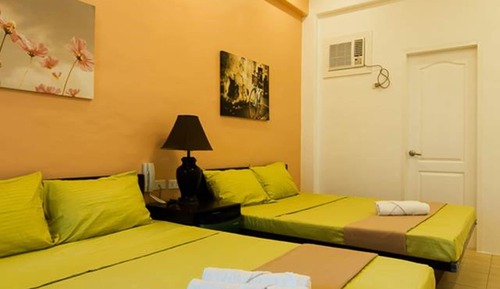 Room, Mountain View