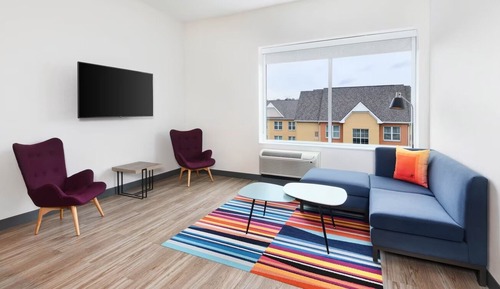 Suite, 1 King Bed