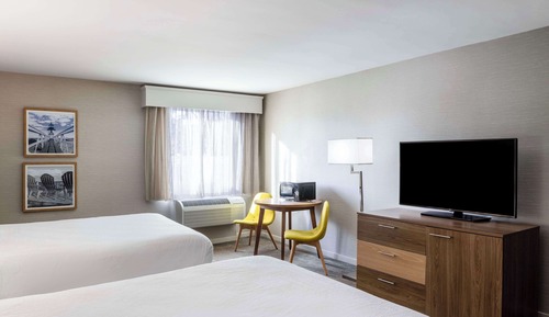 Standard Room, 2 Queen Beds, Non Smoking