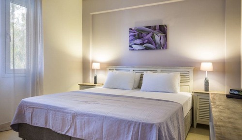 Deluxe Suite, 2 Bedrooms (Neroli)