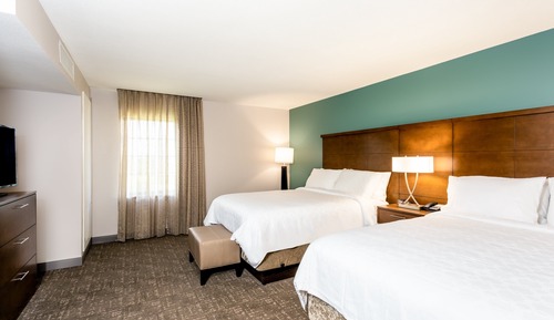 Suite, 2 Bedrooms, Accessible, Kitchen (Accessible Tub)