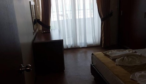 Suite, Sea View, Corner