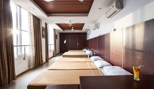 Deluxe Shared Dormitory, City View