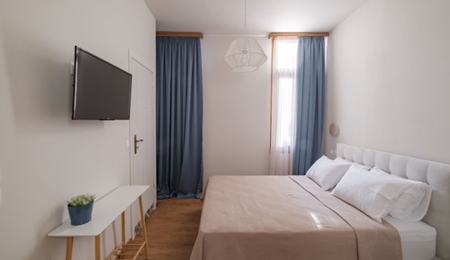 Superior Suite (Split Level)