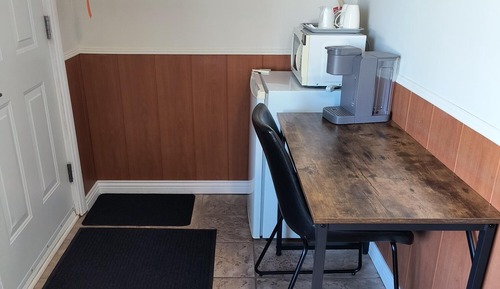 Economy Quadruple Room, Non Smoking, Courtyard View