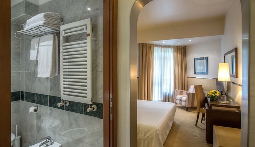 Classic Double Room