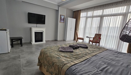 Family Room, Sea View