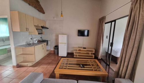 Deluxe Double Room, 1 Bedroom, Kitchenette, Garden View