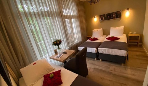 Triple Room, 3 Twin Beds, Balcony