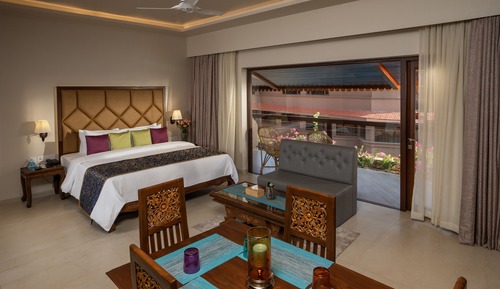 Lounge Suite