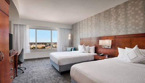 Room, 2 Queen Beds, Non Smoking