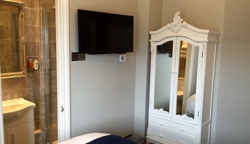 Double Room (Farquaad Room)