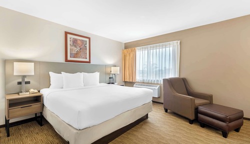 Standard Room, 1 King Bed, Non Smoking