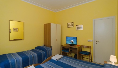 Triple Room, Shared Bathroom