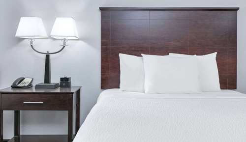 Room, 2 Queen Beds, Non Smoking