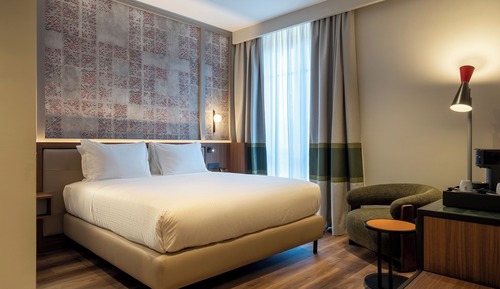 Room, 1 King Bed, Balcony