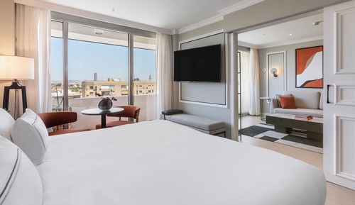 The Level, Premium Room