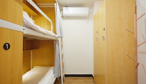 Economy Shared Dormitory, 2 Twin Beds, Non Smoking