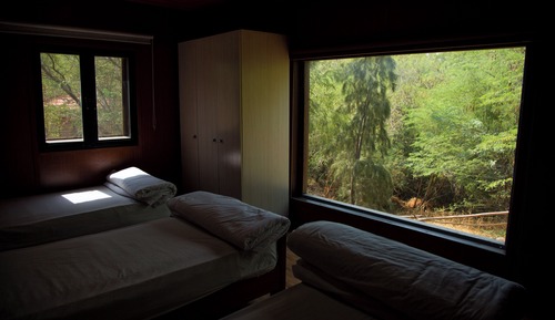 Panoramic Cabin, 3 Twin Beds, Accessible, Garden View