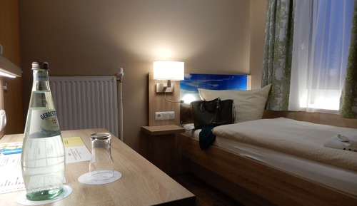 Classic Single Room