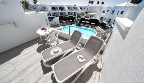Junior Suite, Pool View